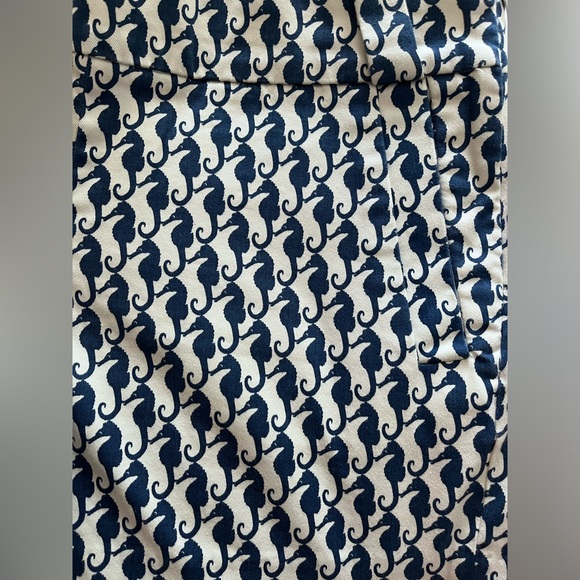J. Crew Chino Short in Seahorse size 6 blue and white - Picture 4 of 10